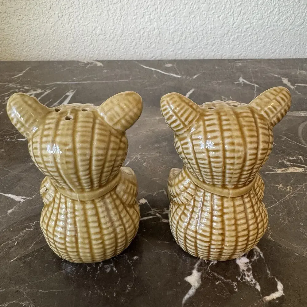 Vintage 3” Yellow Corn Teddy Bear Ceramic Salt & and Pepper‎ Shakers